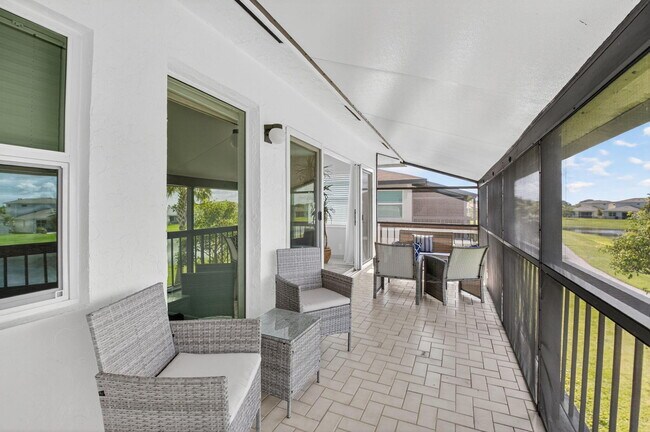 Building Photo - 13769 Date Palm Ct