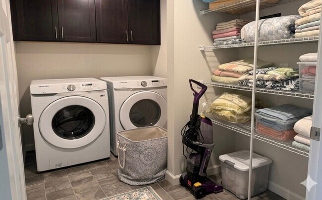 Building Photo - Gorgeous 2022 Build | 4 Bed + 2.5 Bath | Cornelius Single Family Home Located In Laurel Woods Nei...