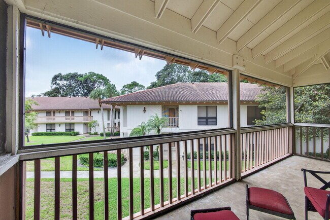 Building Photo - 134 Brackenwood Rd