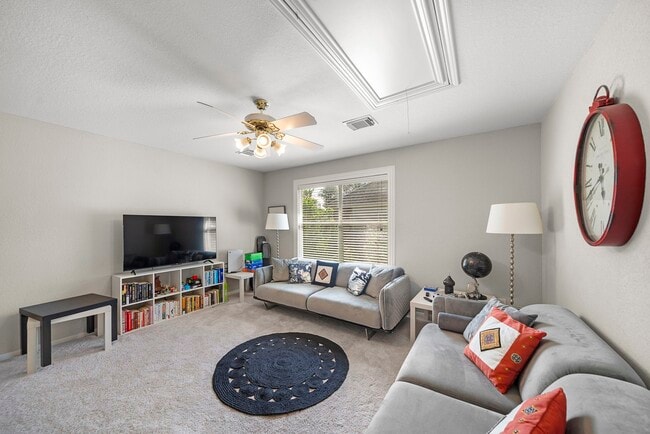 Building Photo - 22719 April Springs Ln