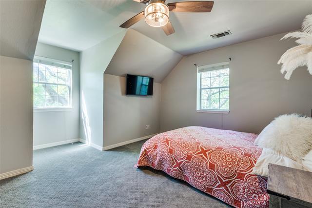 Building Photo - 711 Majestic Oaks Dr