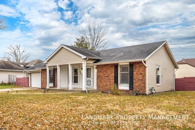 Building Photo - 654 Cambridge Ave