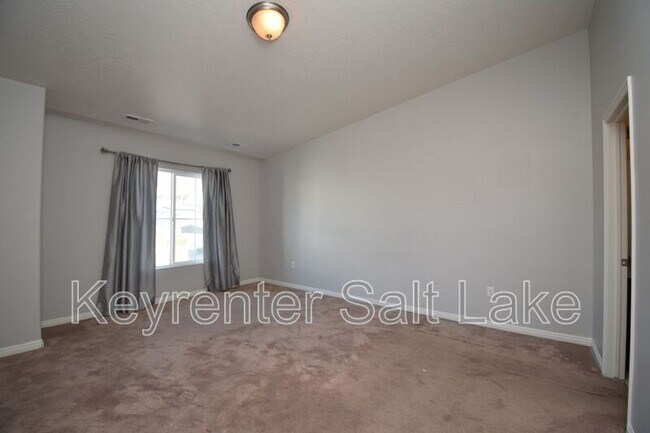 Building Photo - 14893 S Thunder Horse Ln