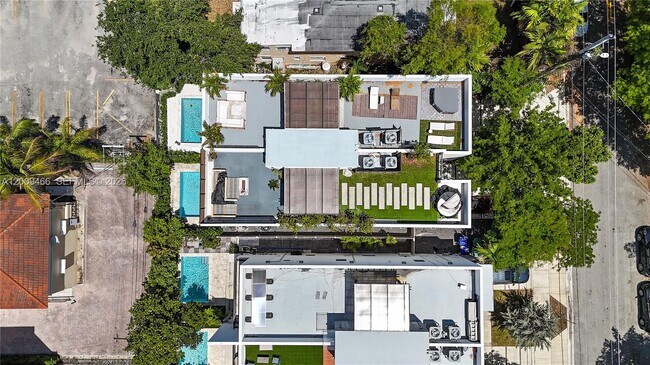 Building Photo - 1371 SW 22nd Terrace