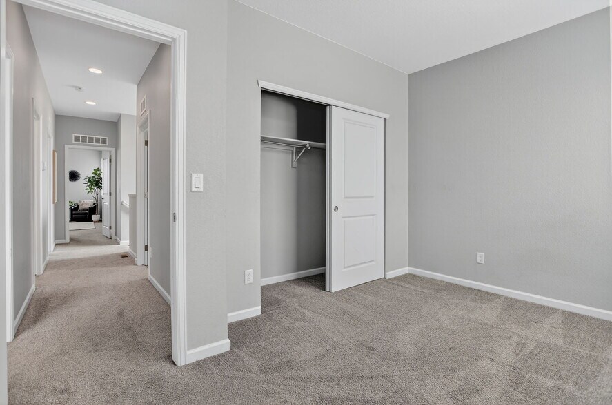 Bedroom 4 - 5290 E 64th Ave
