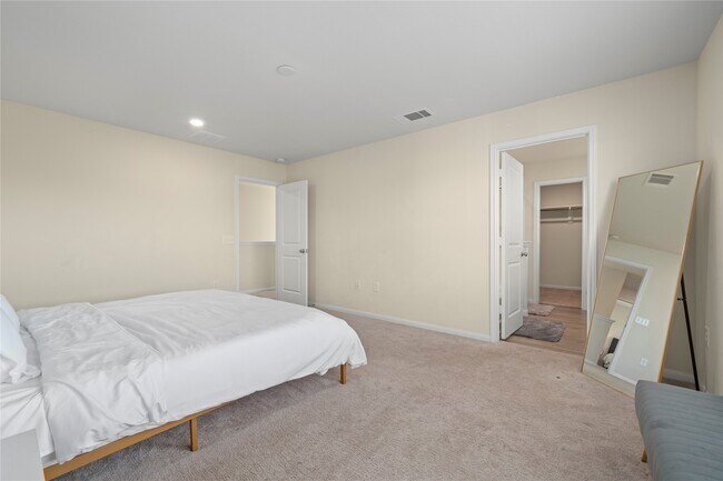Building Photo - 16314 Dutton Clover Dr