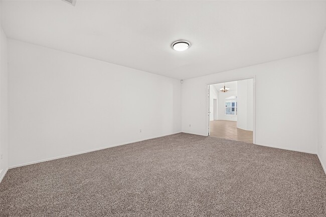 Building Photo - 3830 Flatwood Dr