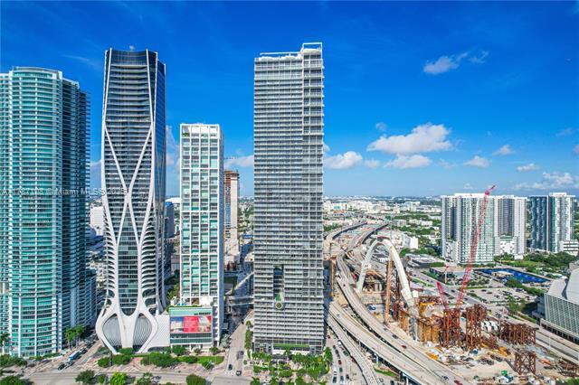 Building Photo - 1100 Biscayne Blvd