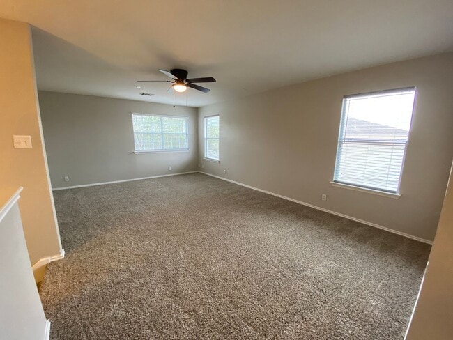 Building Photo - FALL INTO A NEW HOME WITH OUR MOVE-IN SPECIALS!