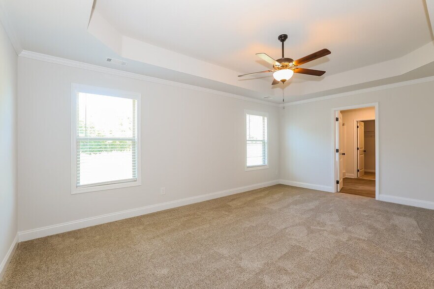 Building Photo - 152 Heartland Cir