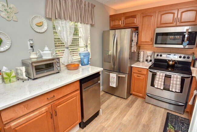 Building Photo - 1225 NW 21st St