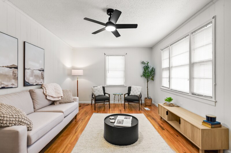 Building Photo - 3912 Seminole Ave