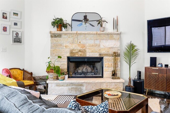 Building Photo - 205 Hanauma Dr