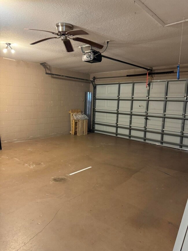 Building Photo - 1489 Whitmore St