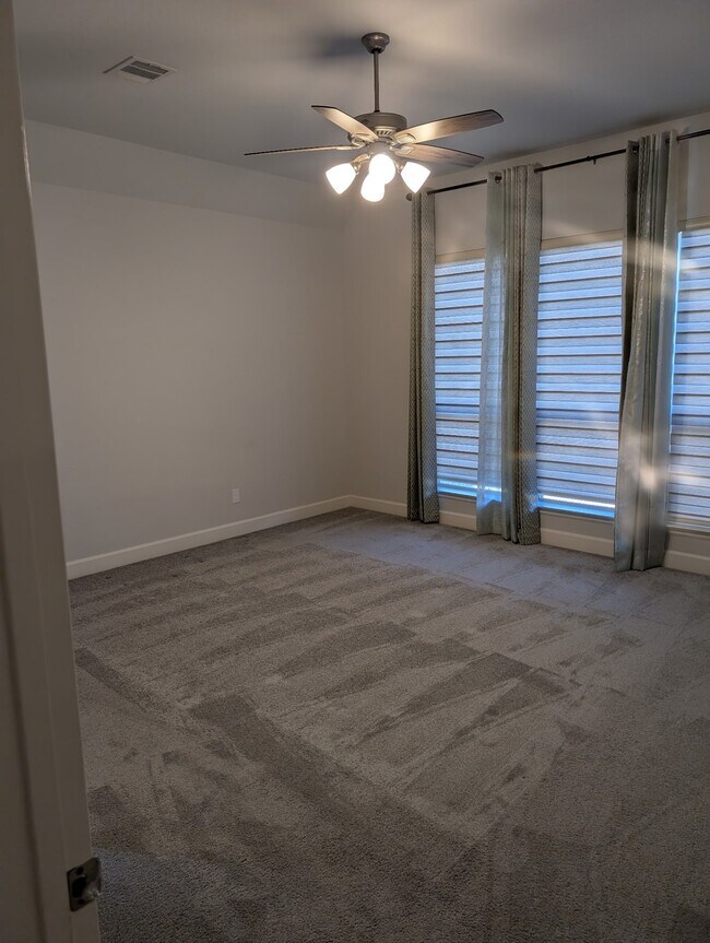 Building Photo - 8767 Blue Coral Ln