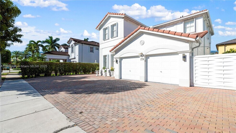 Primary Photo - 17994 NW 87th Pl