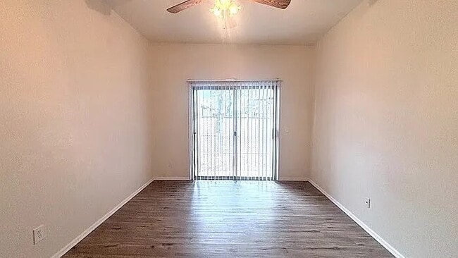 Building Photo - 3657 E Bermuda St