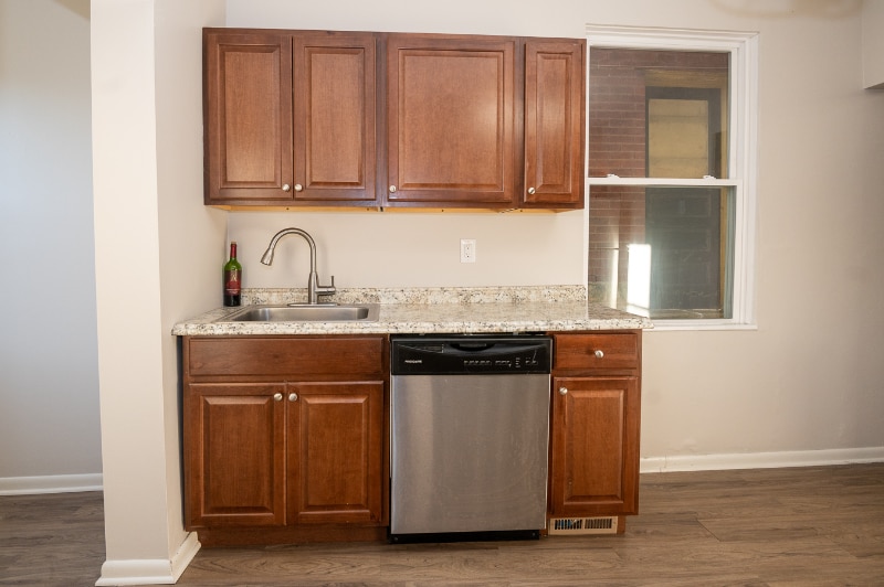 Building Photo - 1600 Rutherford Ave