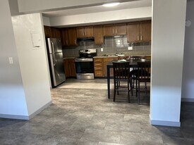Building Photo - 3600 S Gateway Blvd