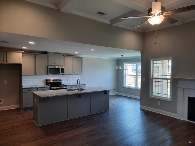 Building Photo - 312 Weston Dr
