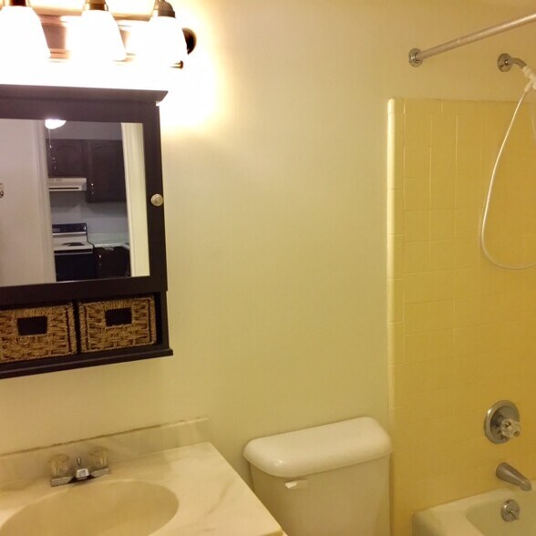 One of two bathrooms - 284 El Conquistador Pl