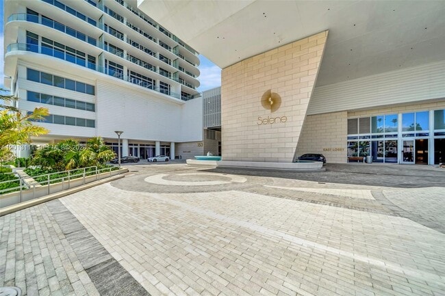 Building Photo - 153 N Seabreeze Blvd