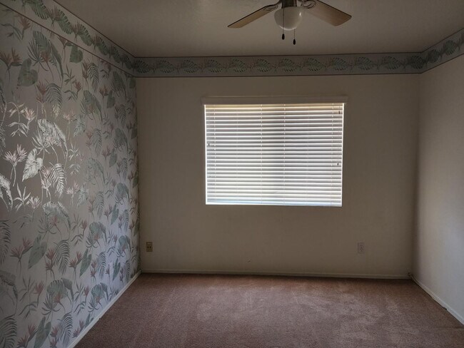 Building Photo - 1126 W Grand Caymen Dr