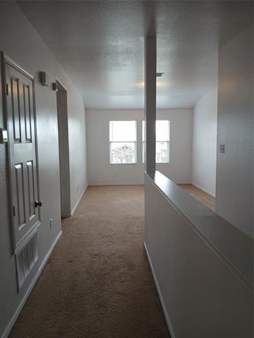 Building Photo - 517 Grant Ln