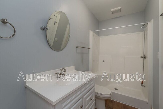 Building Photo - 2056 McDowell St