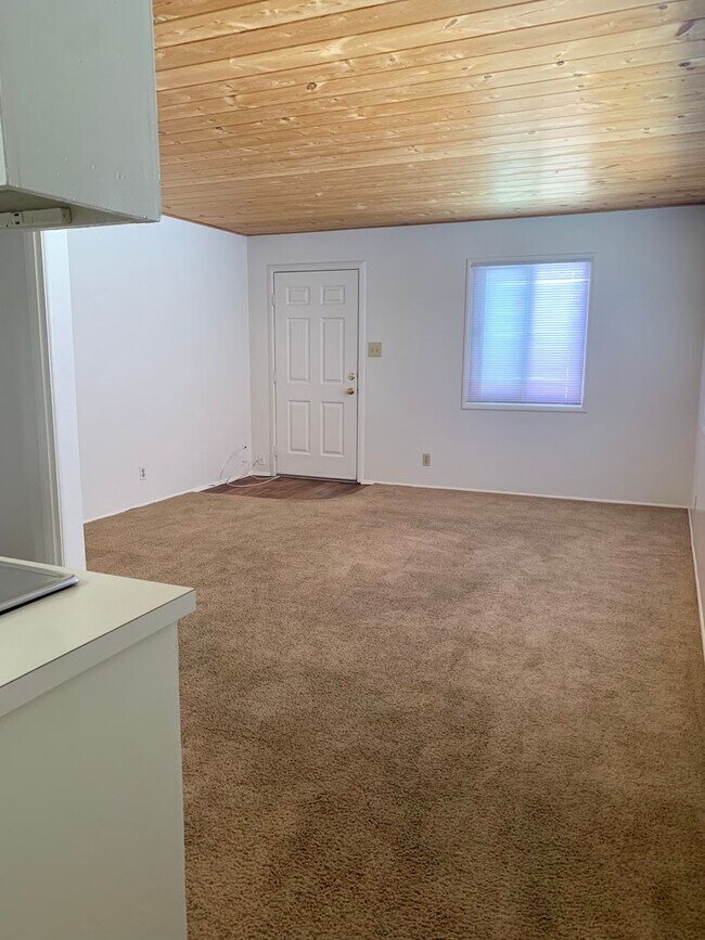 Building Photo - Del Playa Mountain Side - Ocean, Island and Sunset Views (Managed by: EIPM, Inc.)