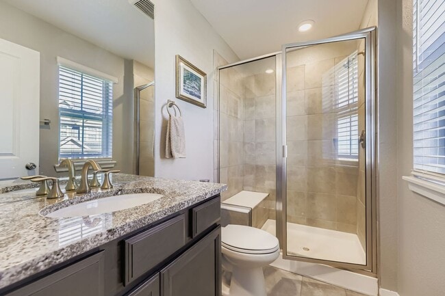 Building Photo - Spacious 2-Bedroom Home with Loft and Garage in Broomfield! Thanksgiving special - 1/2 off first ...