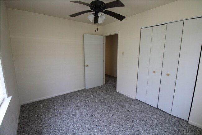 Building Photo - 104 Prewitt Ln
