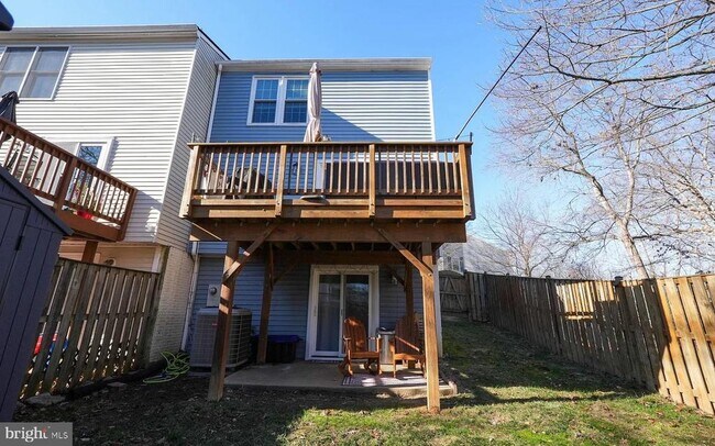 Building Photo - 7680 Wolford Way