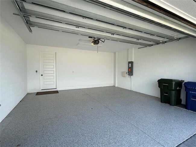 Building Photo - 1007 Waterline Ct