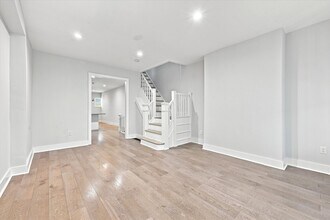 Building Photo - 5515 Catharine St