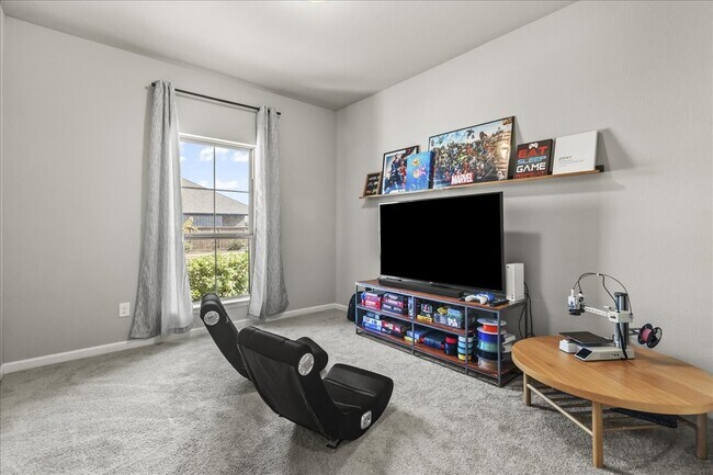 Building Photo - 4910 Morrison Dr