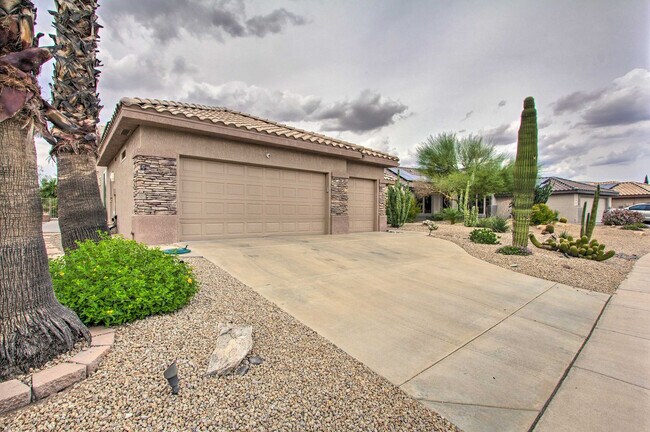 Building Photo - 17824 N Stone Haven Dr