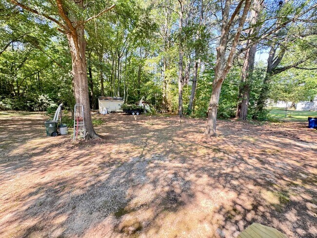 Building Photo - The Home You’ve Been Searching For!