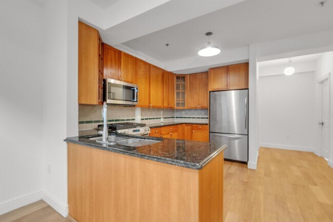 Building Photo - 300 Communipaw Ave