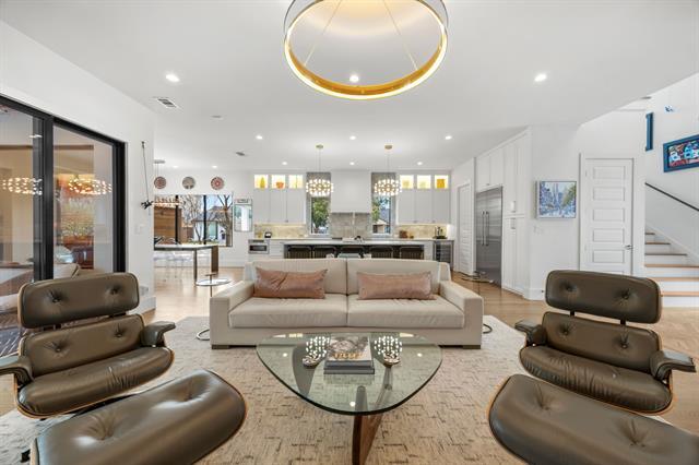 Building Photo - 4902 Linnet Ln