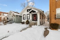 Building Photo - Charming 3-Bedroom Home | 1 Bath | In-Unit Laundry | Updated Kitchen – $2,075/month