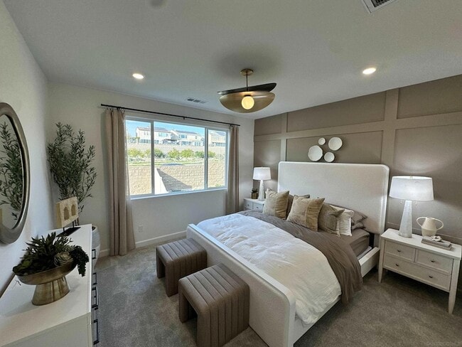 Building Photo - 2186 Tributary Dr