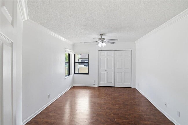 Building Photo - 21583 Villa Nova Dr