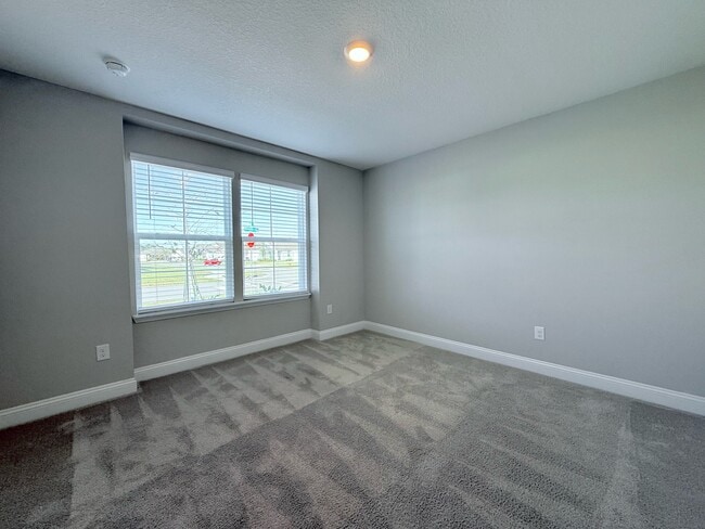 Building Photo - 23 Alagon Wy