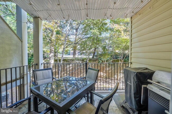 Building Photo - 1540 Northern Neck Dr