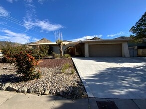 Building Photo - 4 Bedroom Single Story Home Available Near Tramway Blvd NE & Copper Ave NE!