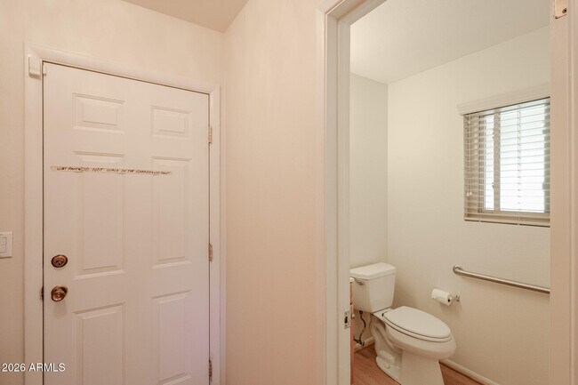 Building Photo - 9821 N 110th Ave