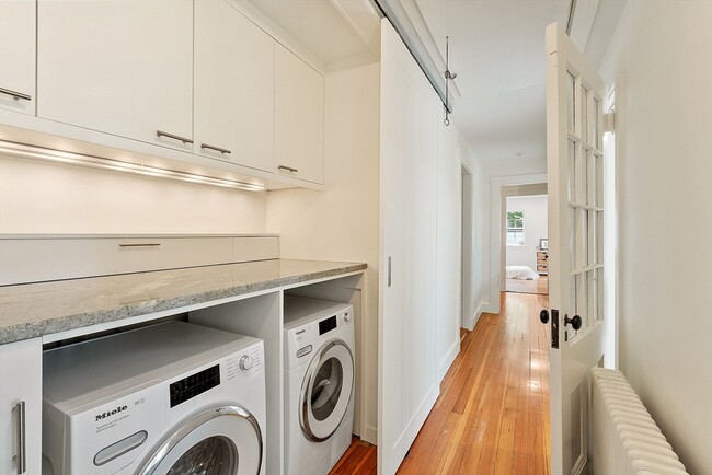 Building Photo - 229 Fairhaven Hill Rd