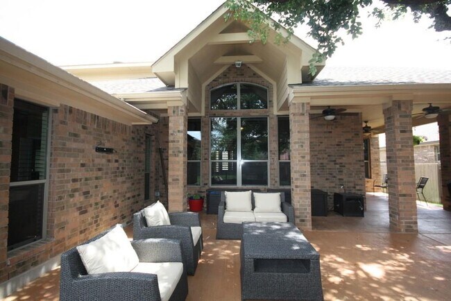 Building Photo - 2839 Nolina Ln