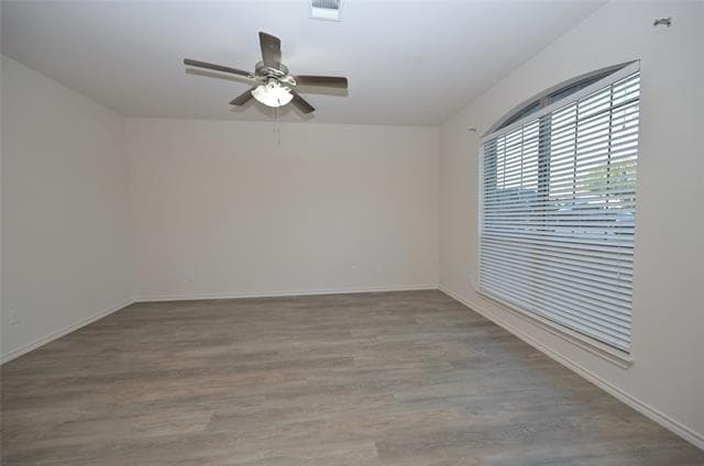 Building Photo - 808 Bahar Ct
